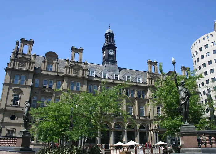 Quebecs Luxury Aparthotel